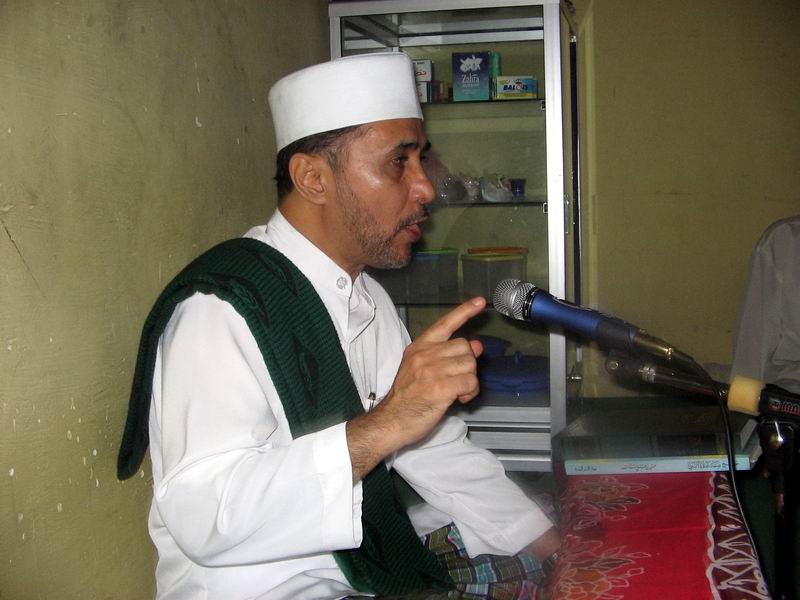 Habib Hadi Al Kaff pada Majlis Taklim Jam'iyyah Padang Ati PP Nurul Huda, Sawojajar Malang